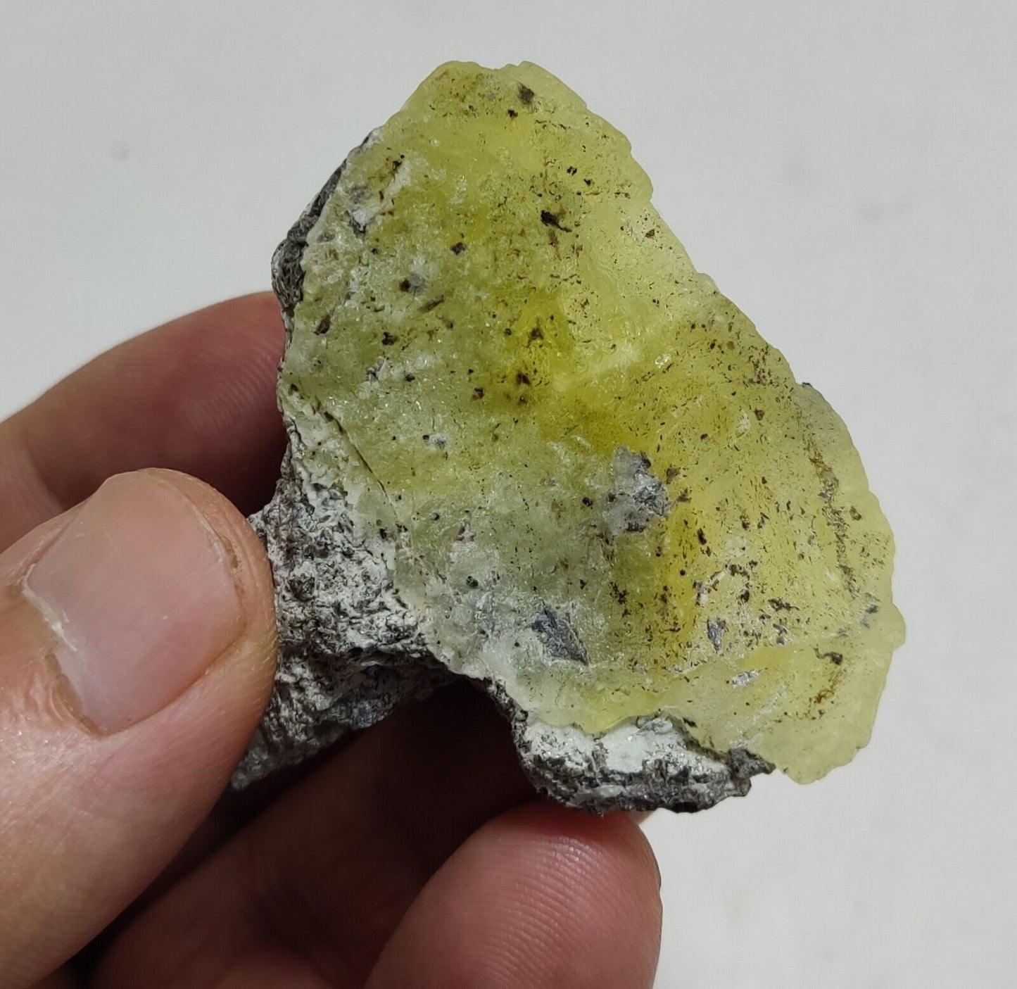 An Aesthetic Natural specimen of brucite with chromite 44 grams