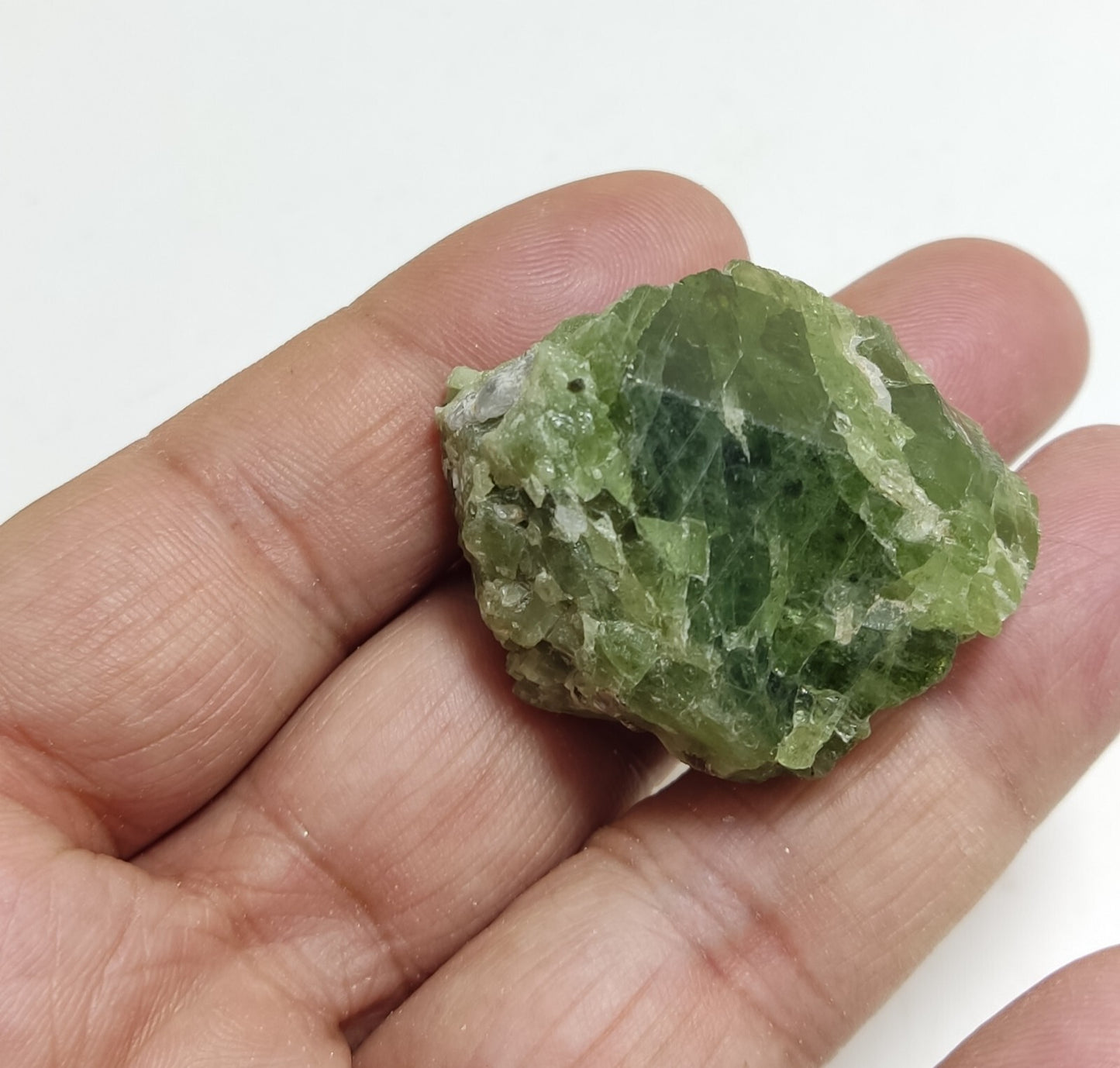 An amazing specimen of diopside crystal 46 grams