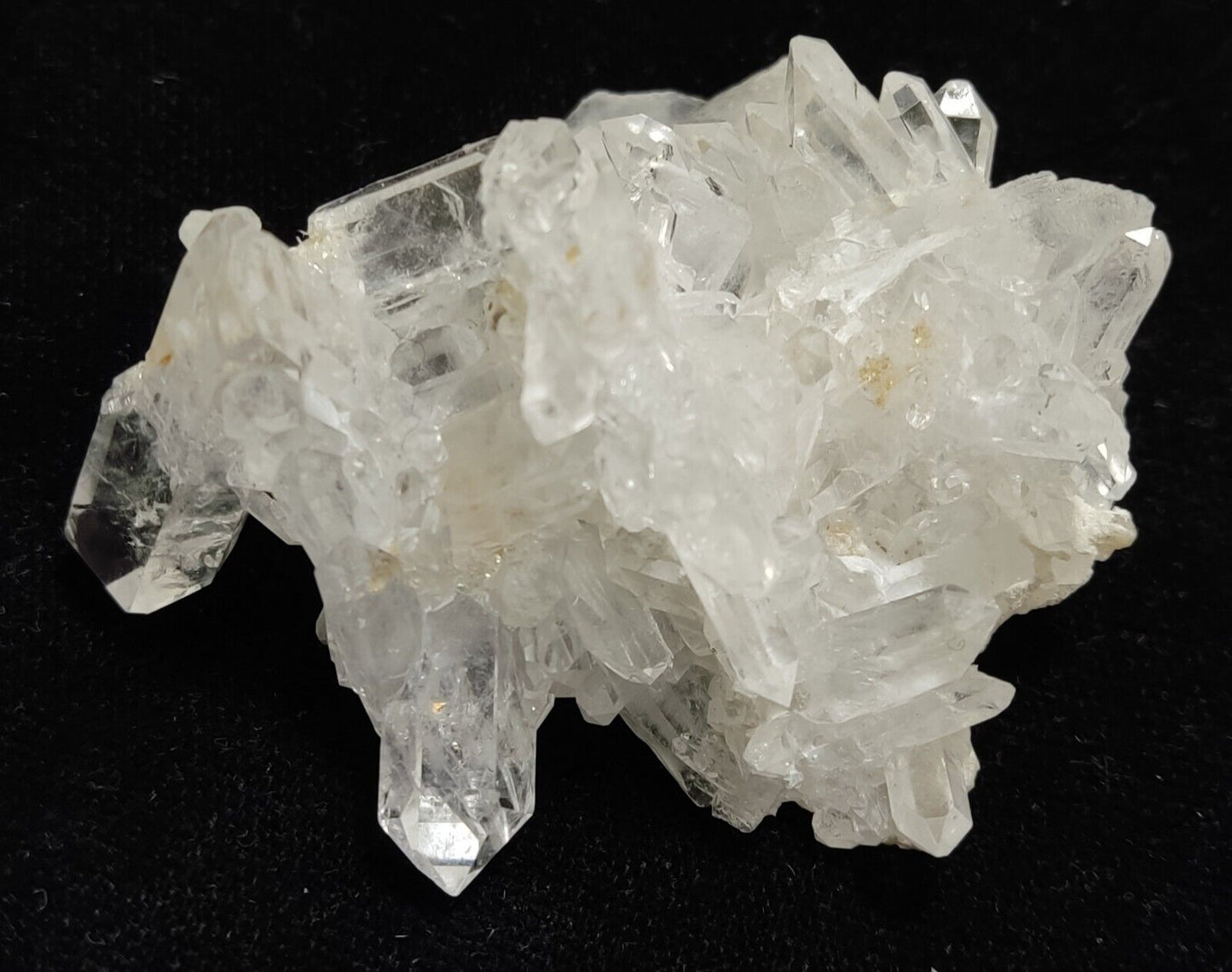 An Aesthetic Natural beautifully terminated Quartz cluster 52 grams