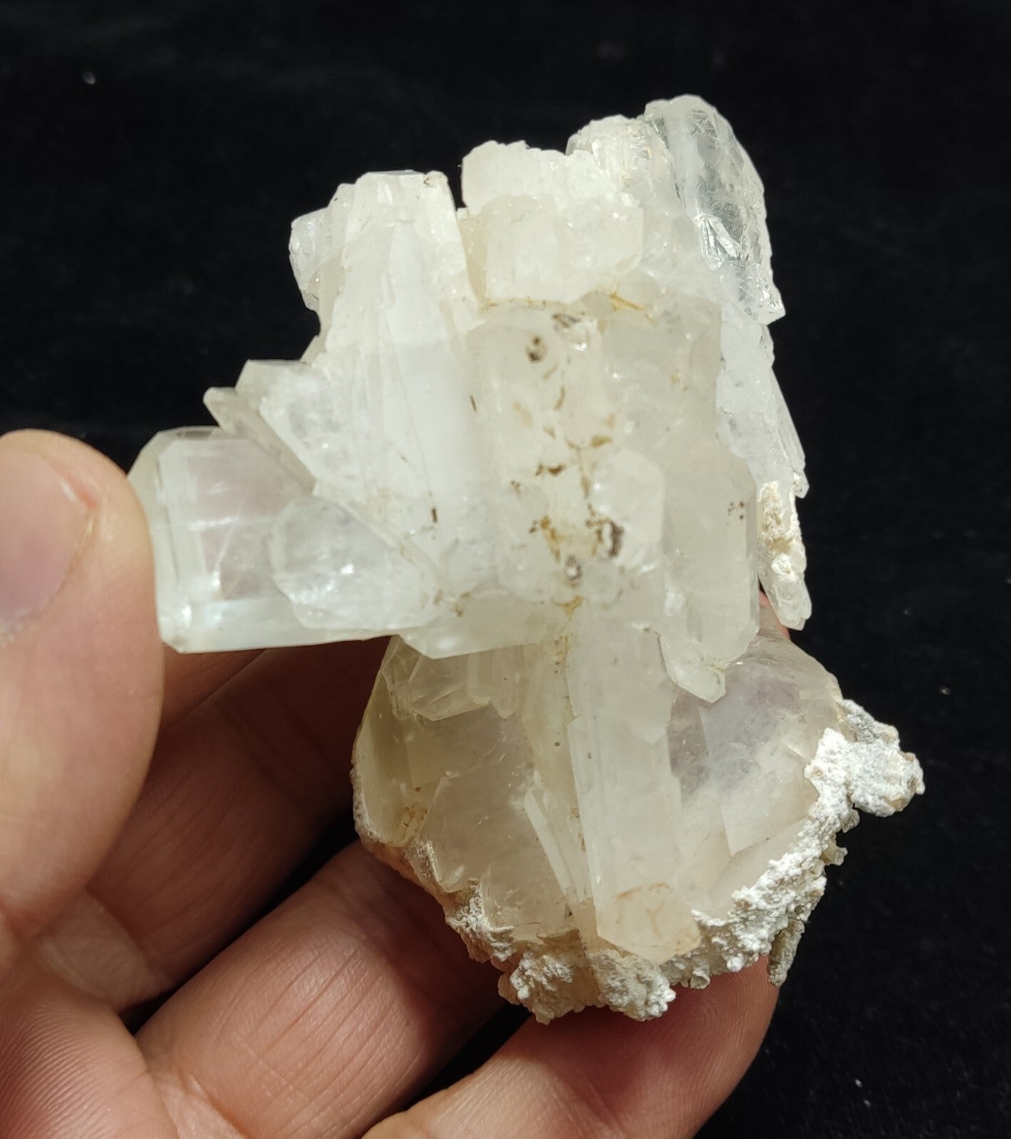 An Aesthetic terminated Quartz cluster 155 grams