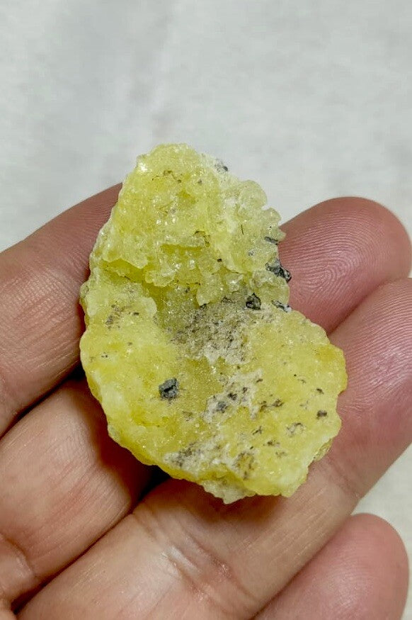 Natural Brucite 12 Grams.