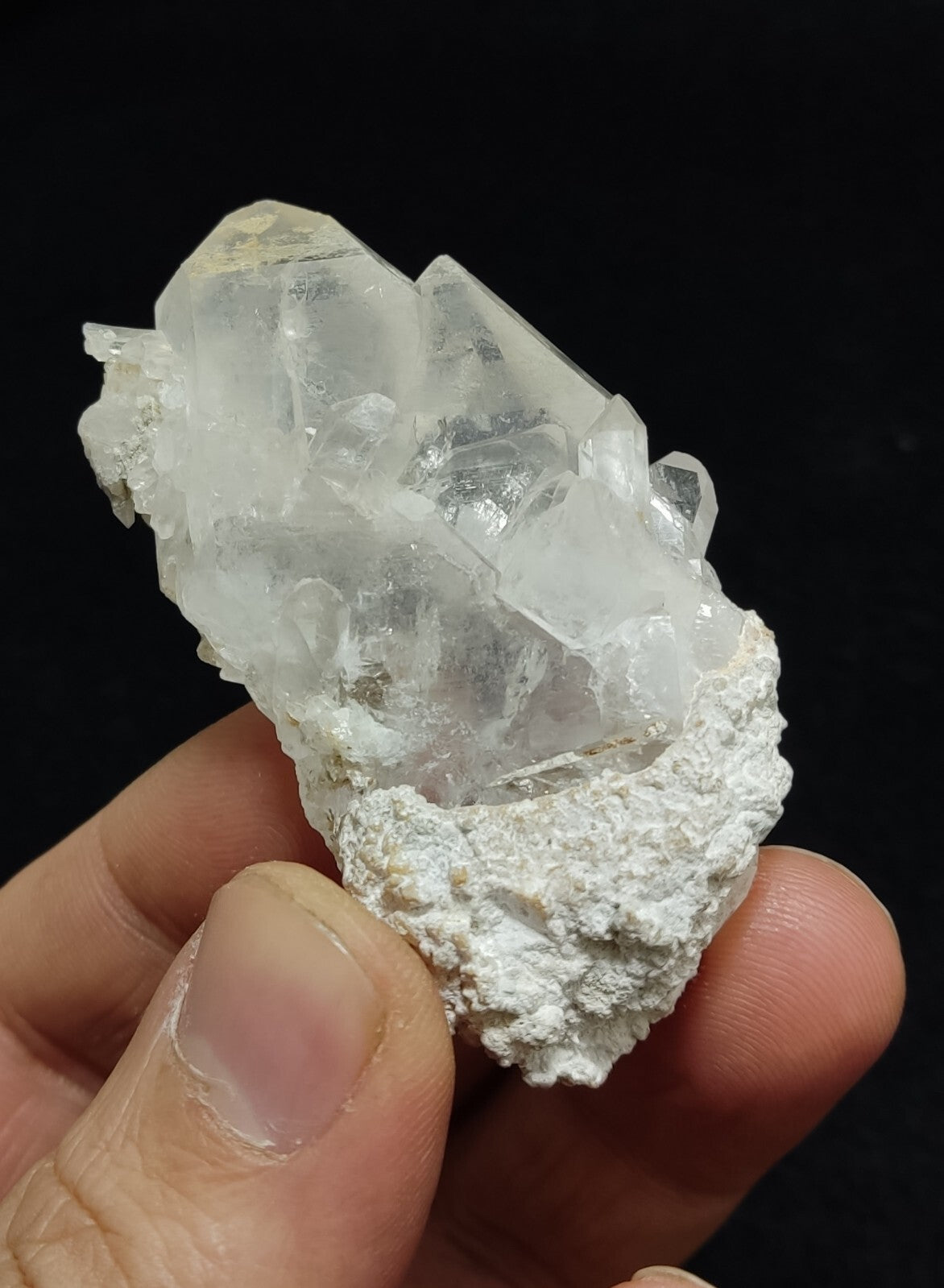 An Aesthetic terminated faden Quartz crystal specimen 53 grams