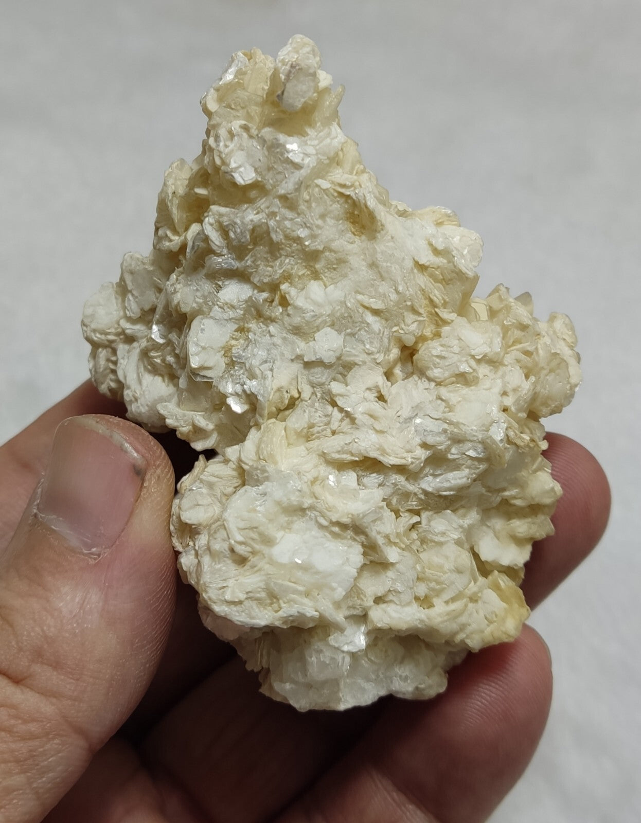 An Aesthetic specimen of muscovite cluster 118 grams