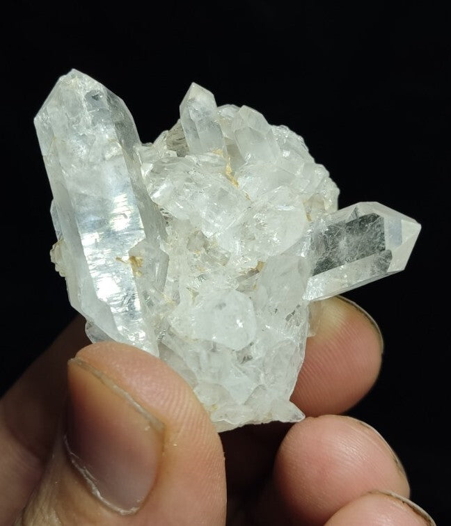 Natural Quartz Cluster 30 grams