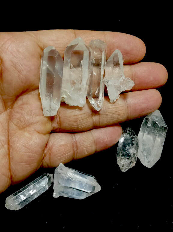 Lot Of Quartz 8 Crystals.