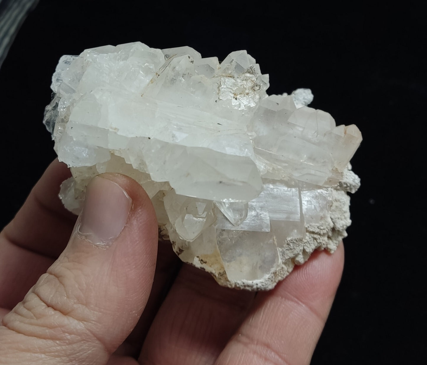 An Aesthetic terminated Quartz cluster 155 grams