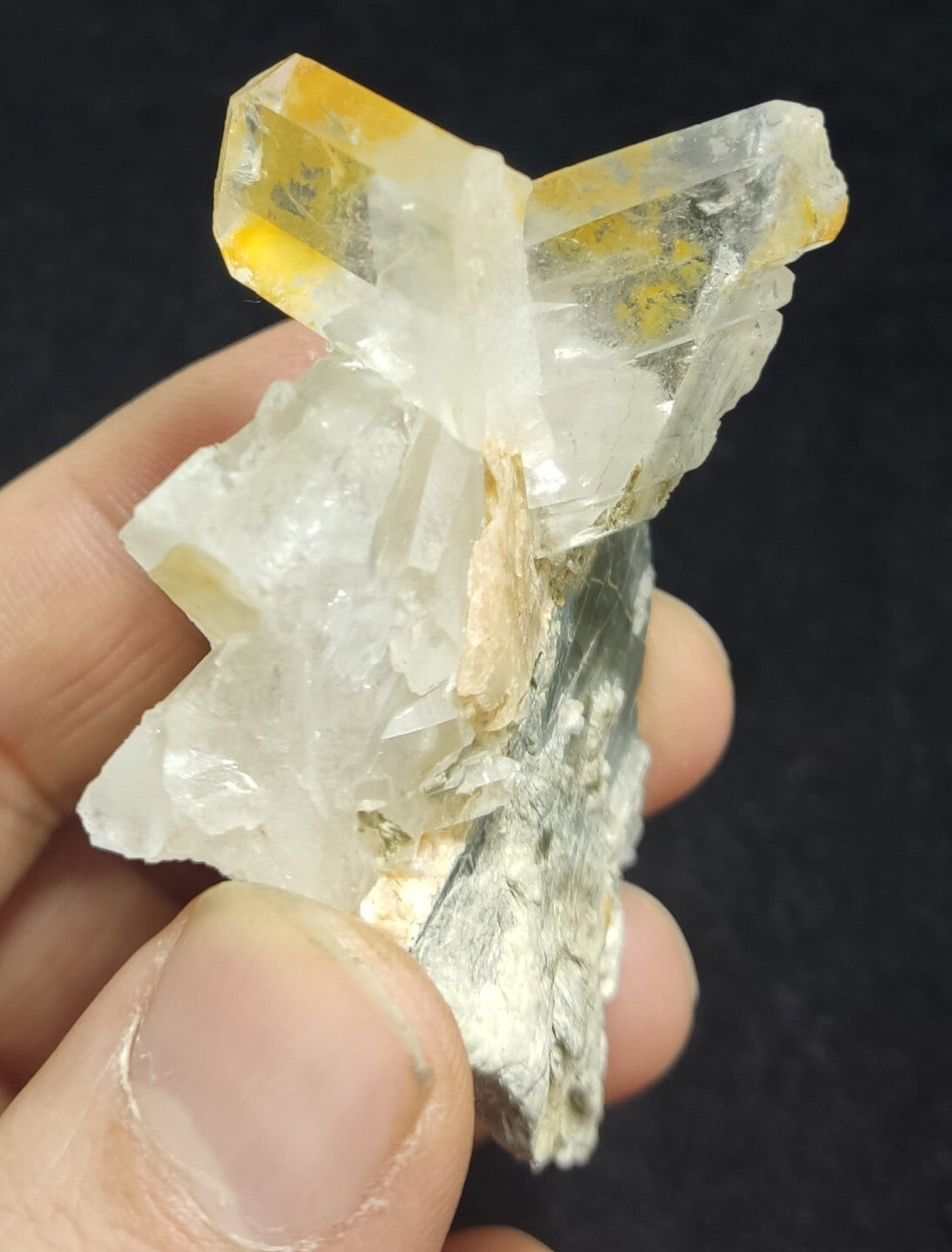 An Aesthetic Natural beautifully terminated Quartz specimen 57 grams