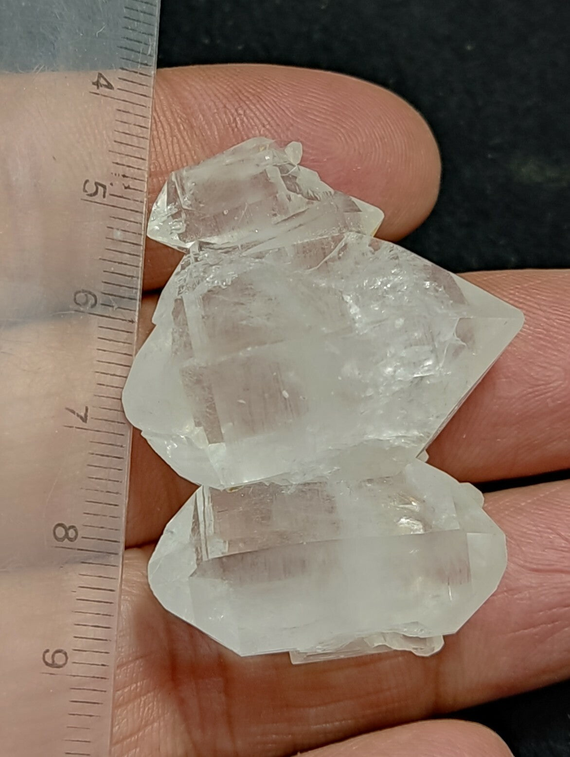 An amazing specimen of terminated faden Quartz crystal 21 grams
