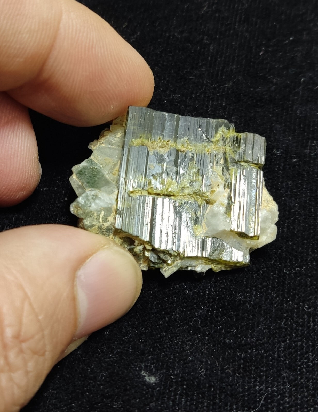 An Aesthetic Naturally terminated specimen of epidote with quartz 16 grams