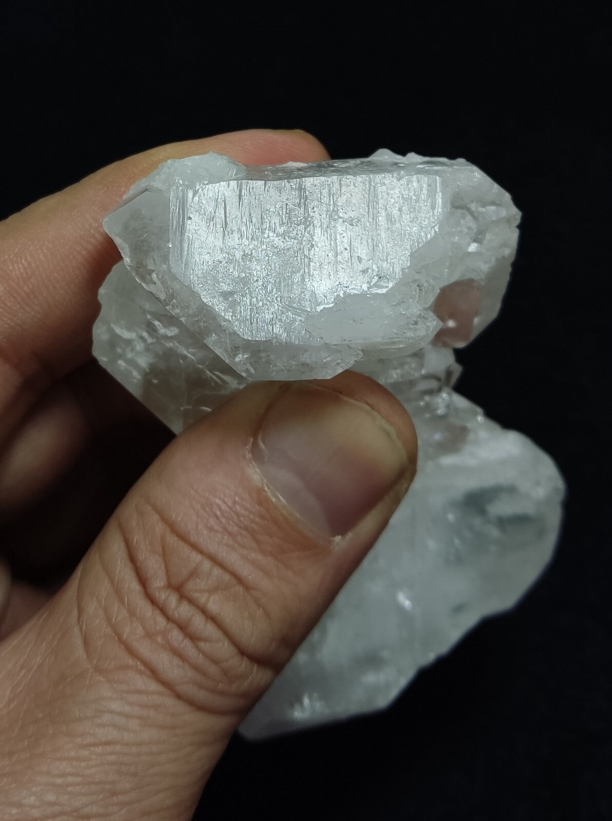 An Aesthetic terminated specimen of faden Quartz cluster 109 grams