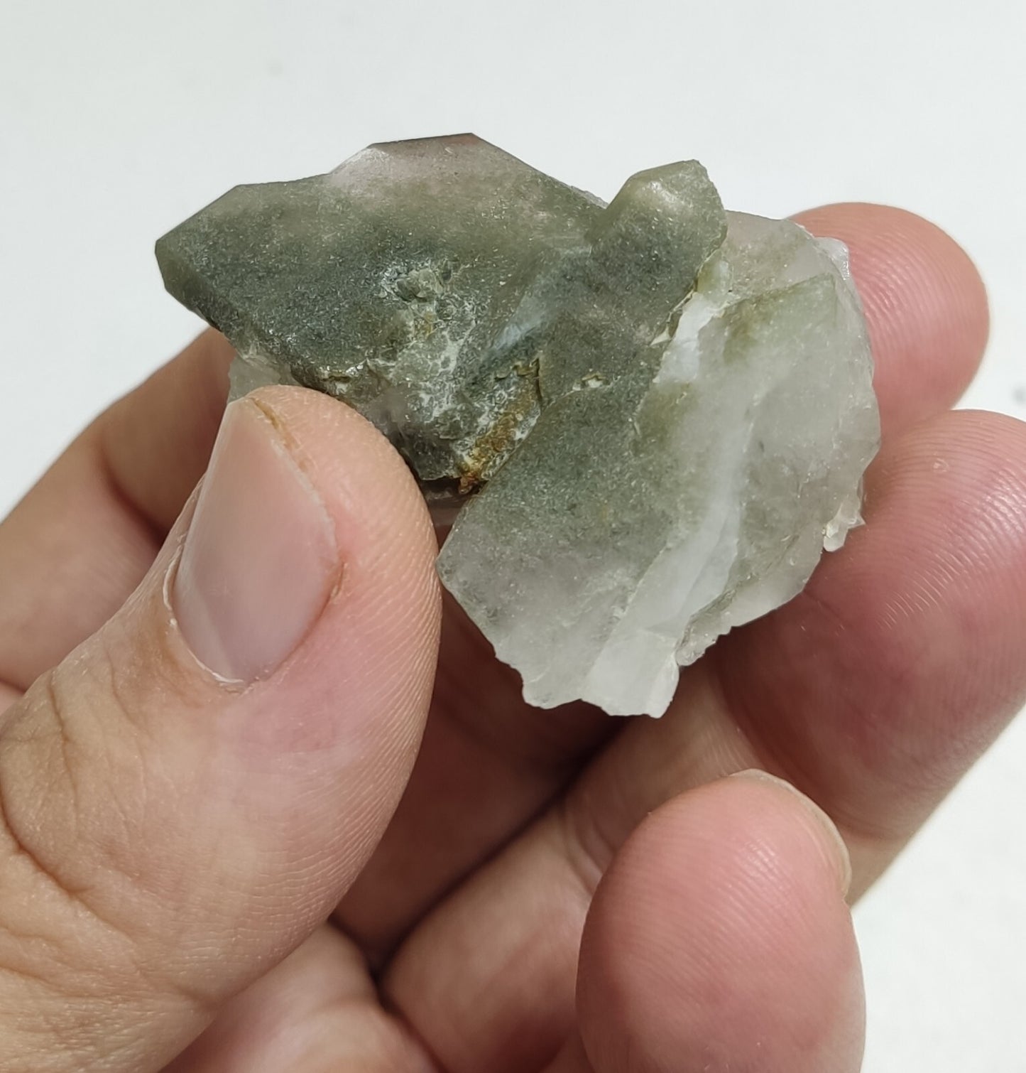 An Aesthetic Natural beautifully terminated Chlorite Quartz crystal 36 grams