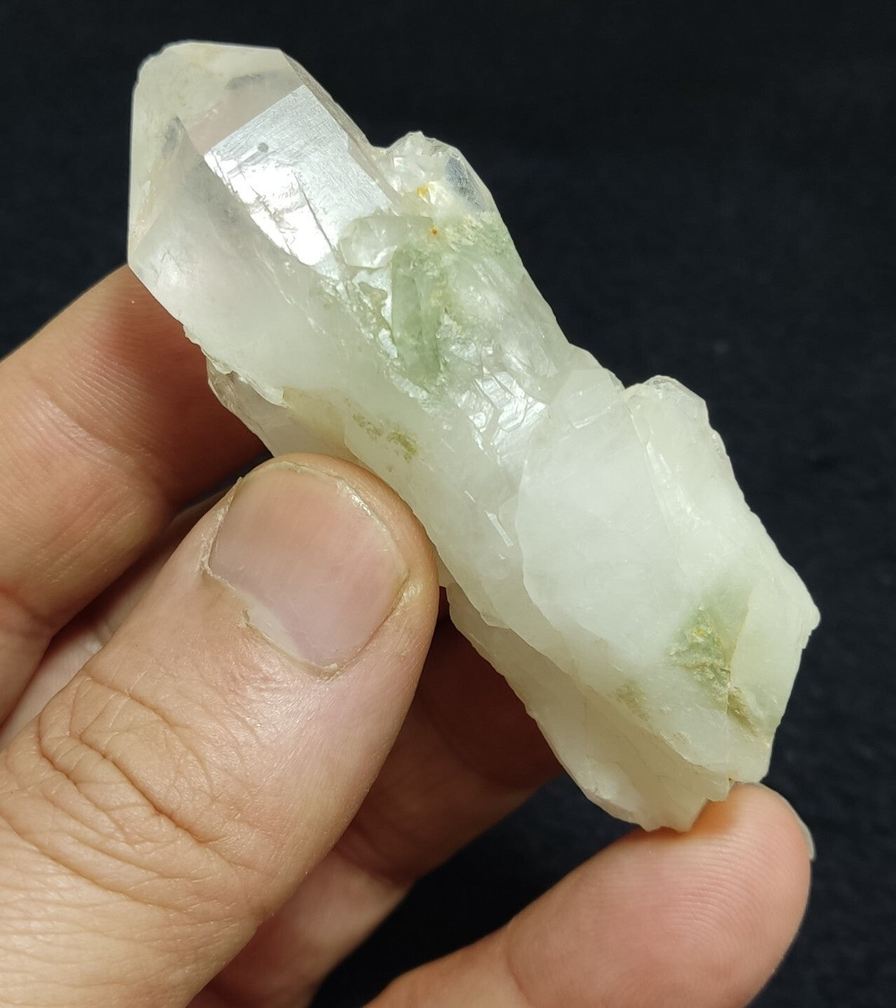 Chlorite quartz terminated crystal specimen 48 grams