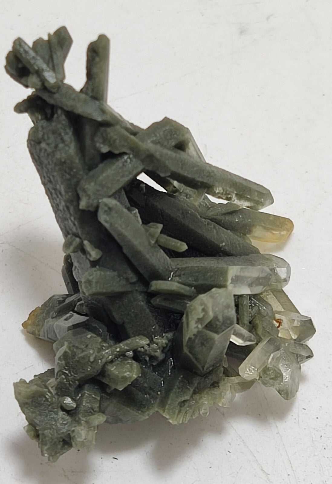 An Aesthetic miniature/thumbnail terminated chlorite Quartz cluster 16 grams