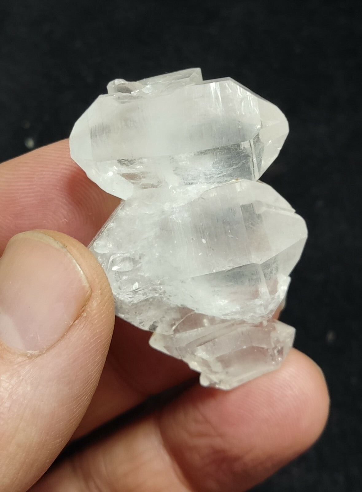 An amazing specimen of terminated faden Quartz crystal 21 grams