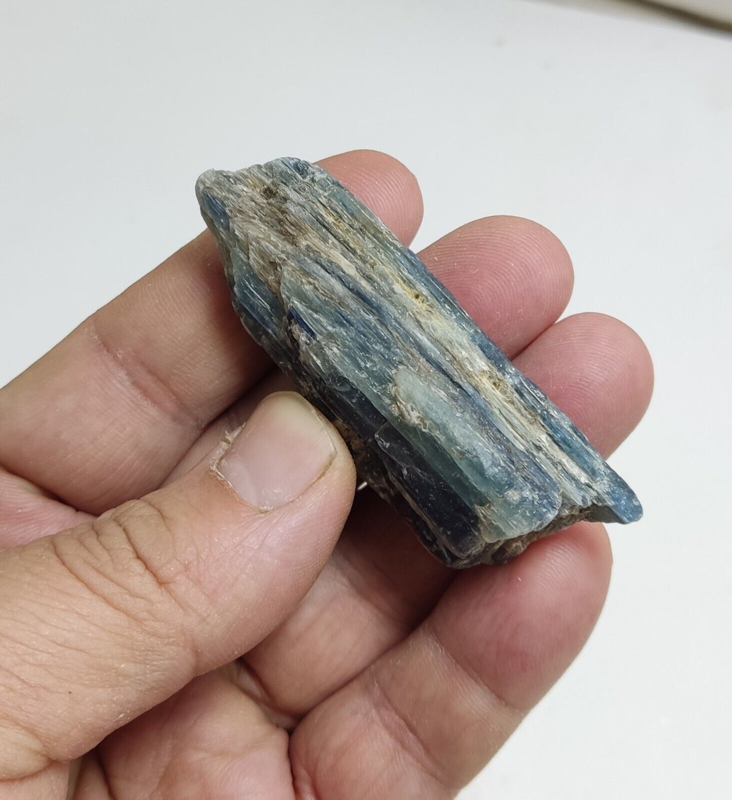 An Aesthetic specimen of blue kyanite crystal 45 grams