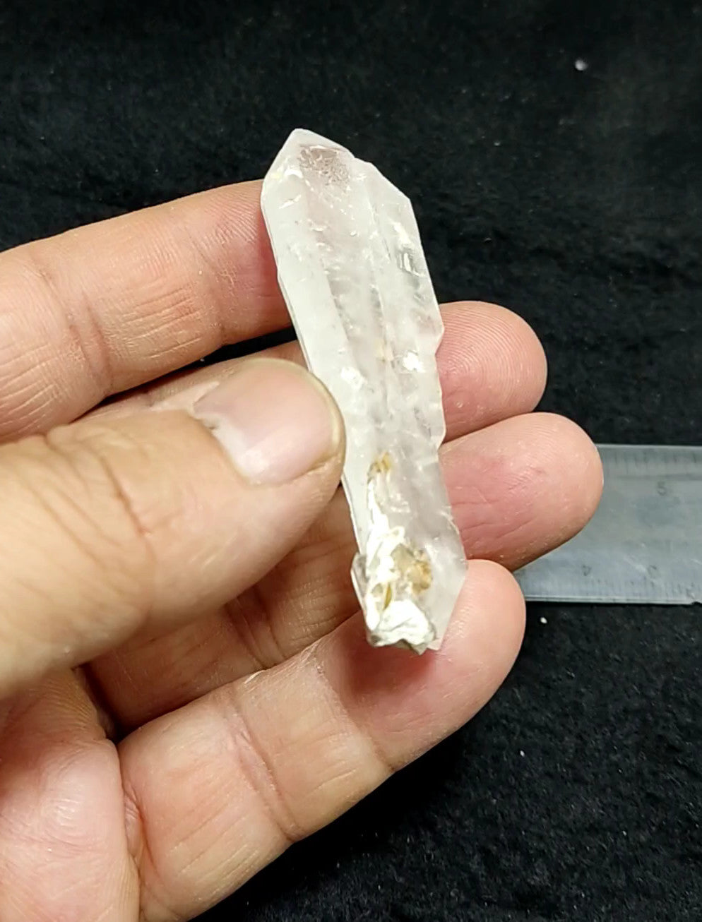 An amazing specimen of terminated faden Quartz crystal 18 grams