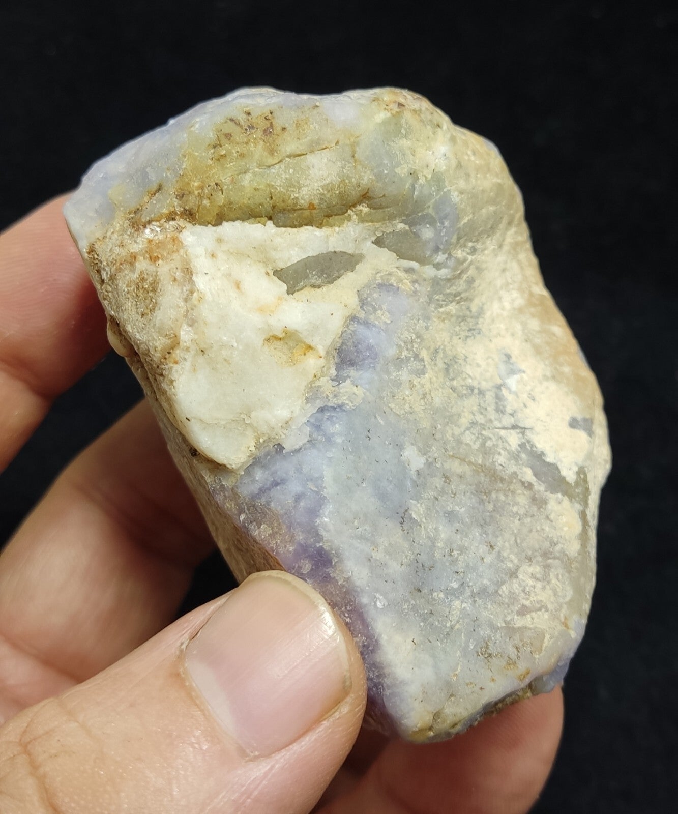 An Aesthetic Natural fluorescent rough Hackmanite specimen 199 grams