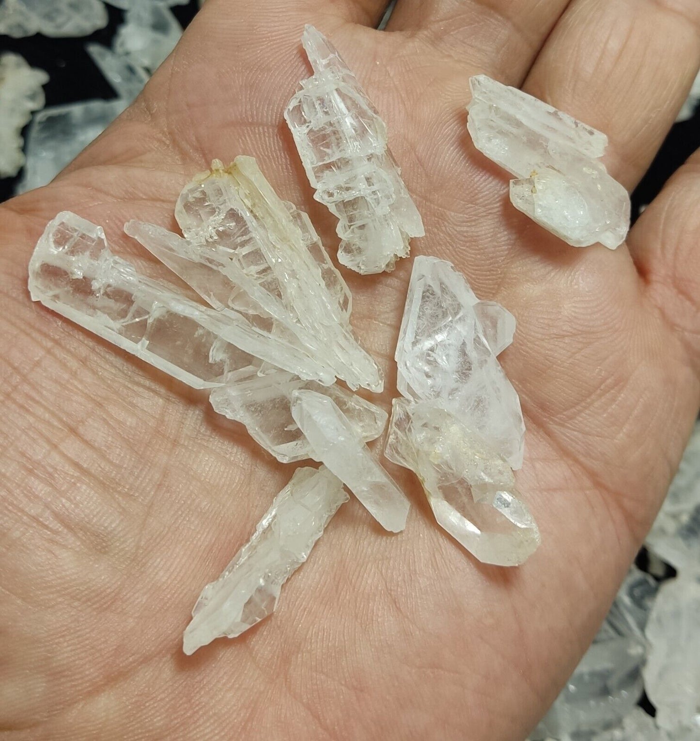 450 grams Faden quartz Crystals