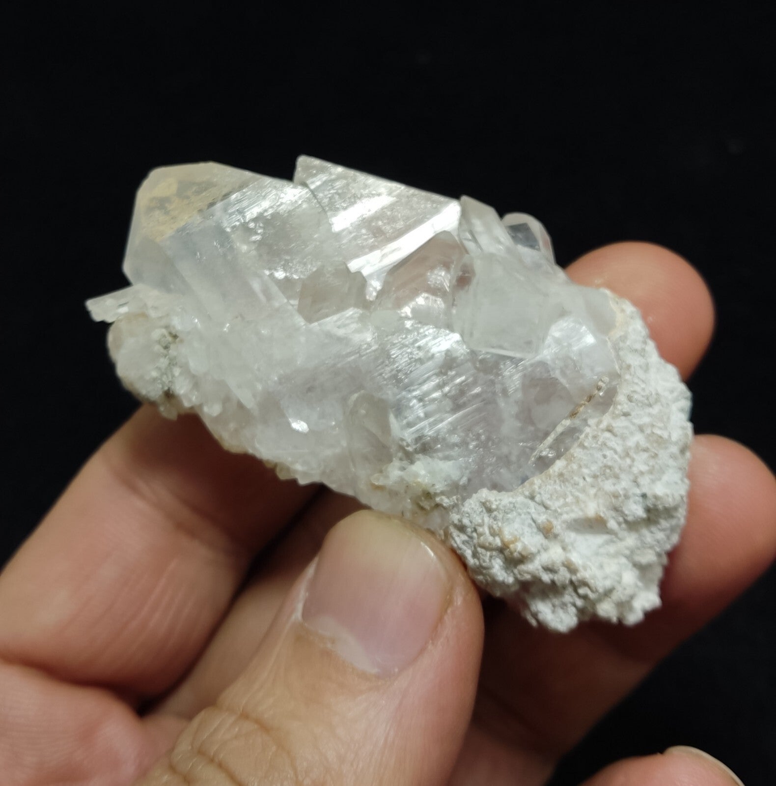 An Aesthetic terminated faden Quartz crystal specimen 53 grams