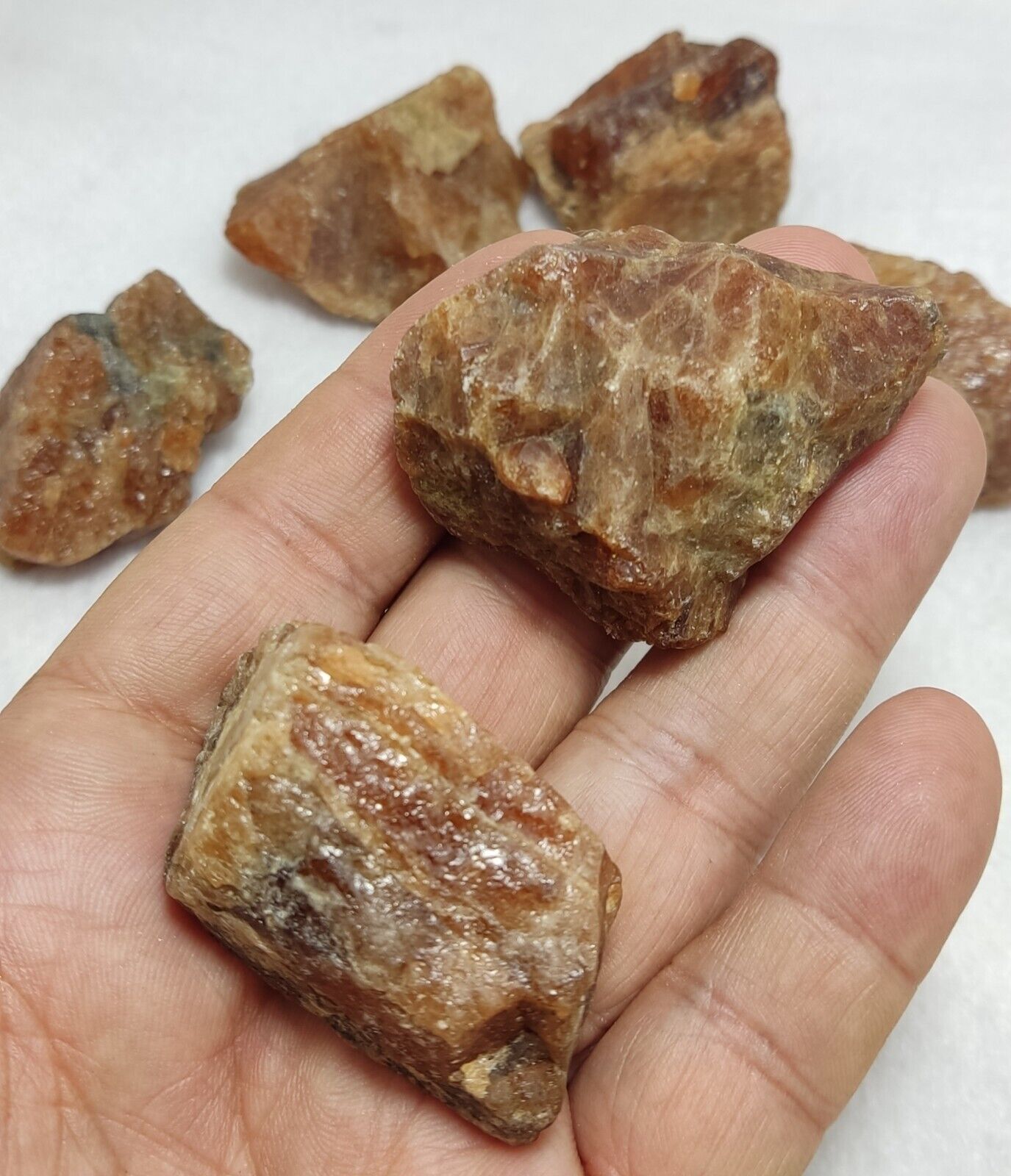 500 grams lot of rough hessonite garnets