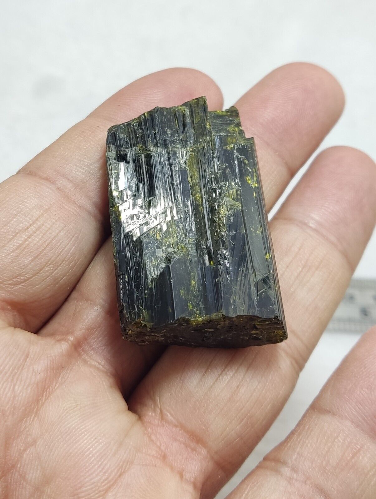 An Aesthetic specimen of epidote crystal 36 grams