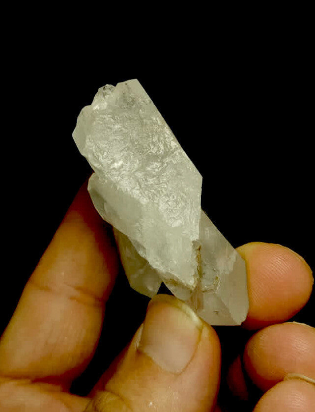 Feden Quartz Crystal 63 Grams