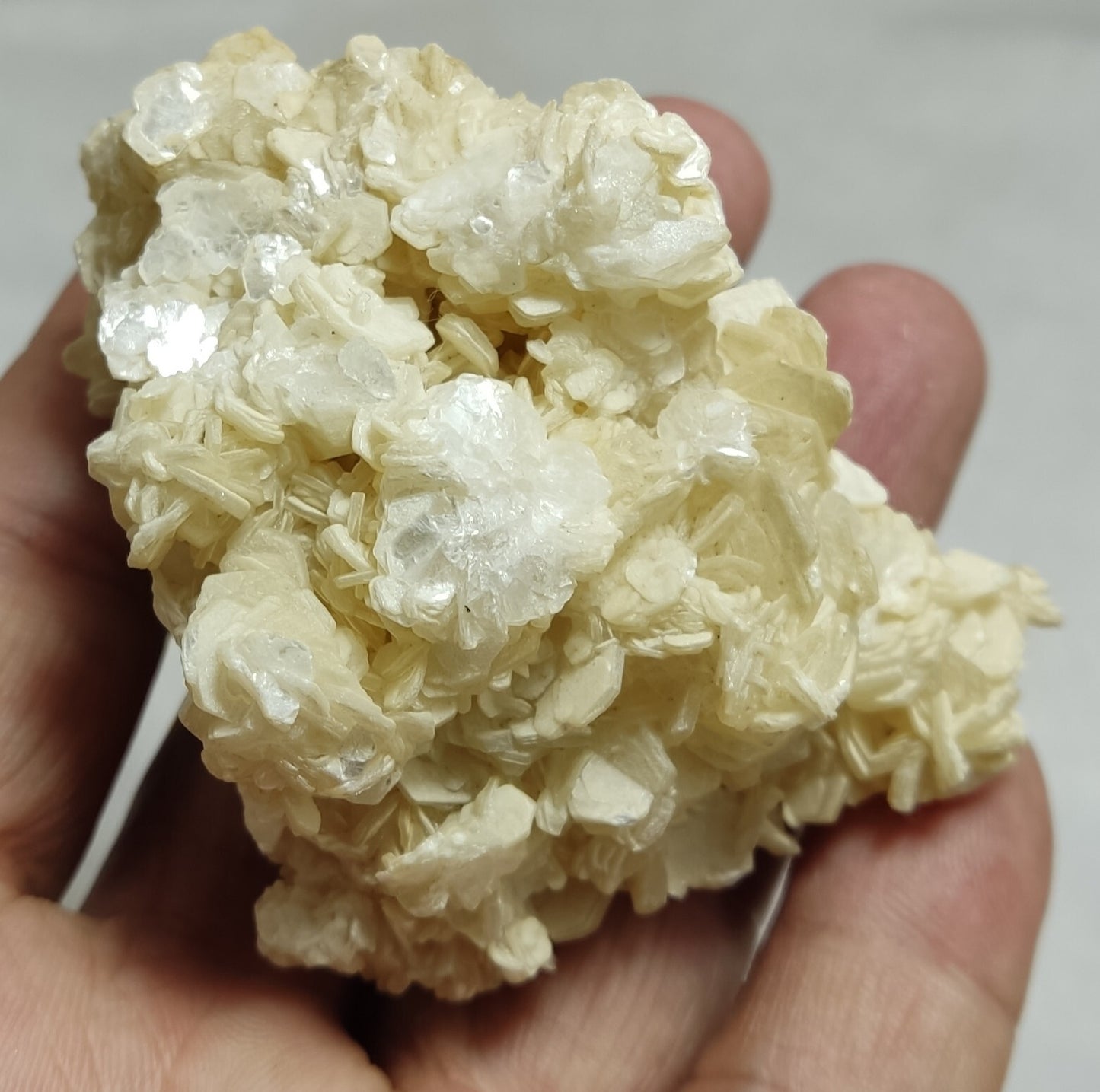 An Aesthetic specimen of muscovite cluster 118 grams
