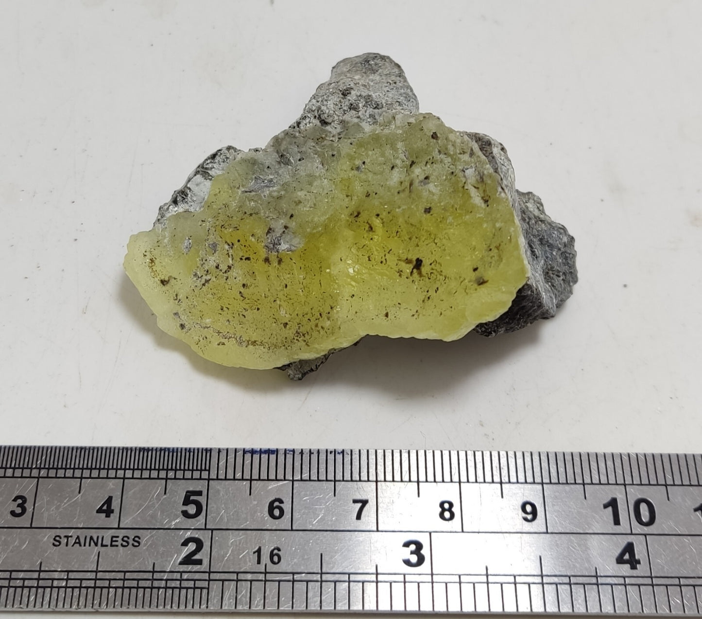 An Aesthetic Natural specimen of brucite with chromite 44 grams