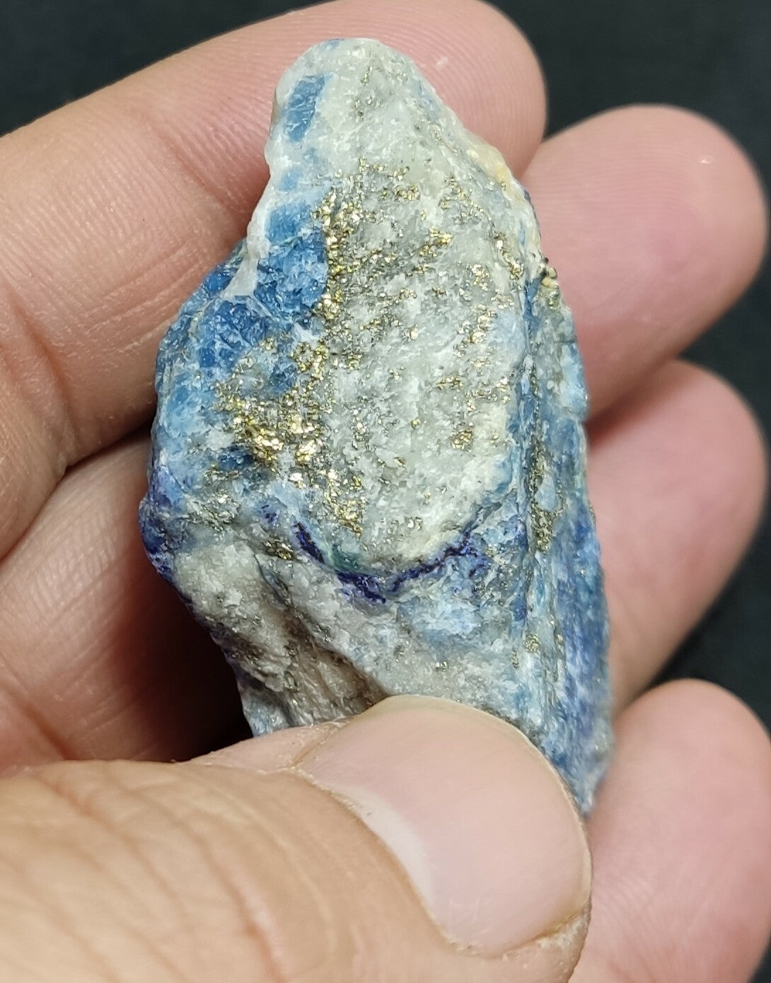 Amazing specimen of fluorescent sodalite-Lazurite with pyrite on matrix 53 grams