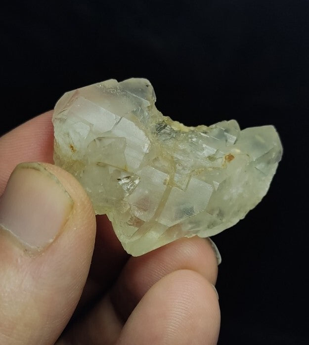 Natural terminated gwindel Quartz crystal 22 grams