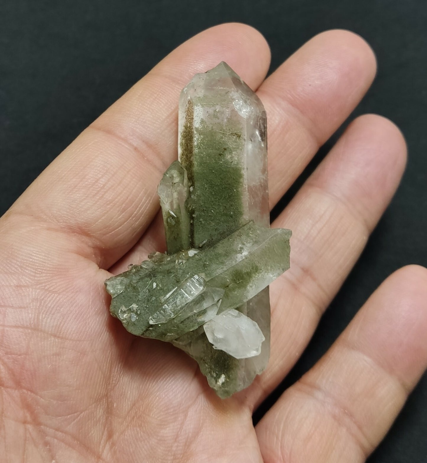 A very Aesthetic Natural beautifully terminated Chlorite Quartz crystal 42 grams