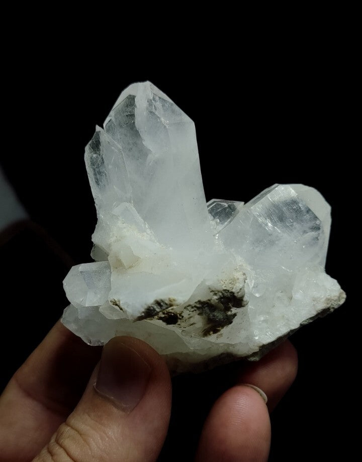 Natural Terminated Quartz crystal 111 grams
