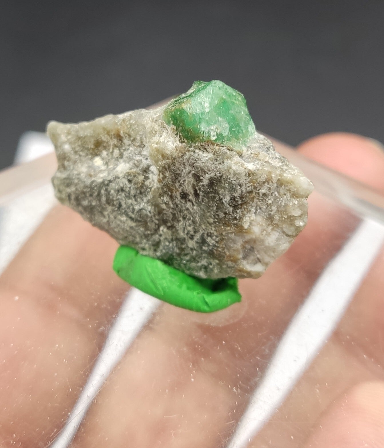 An Aesthetic miniature specimen of emerald in matrix 10 grams