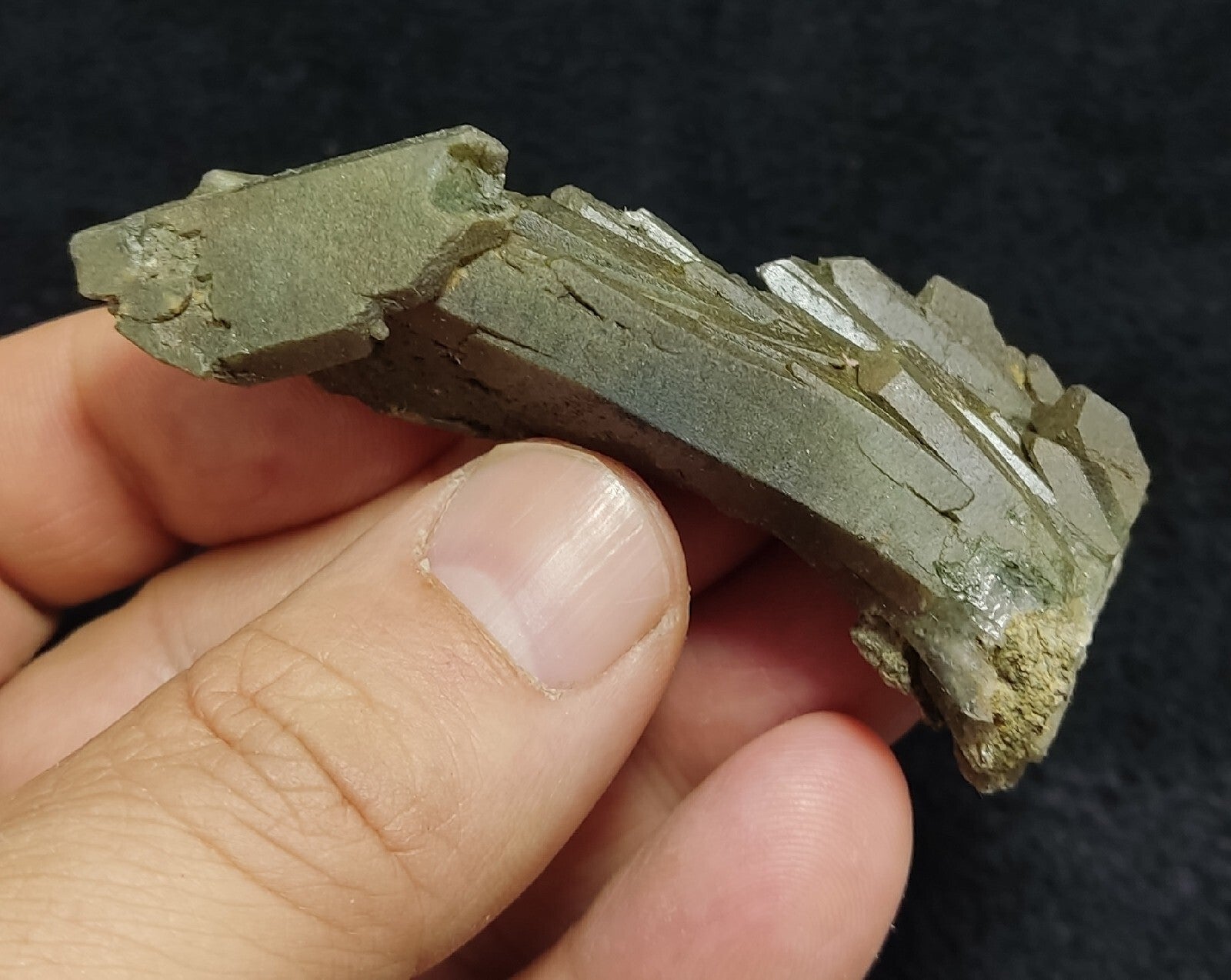 Natural Chlorite Quartz Crystal Bended Formations  35 grams