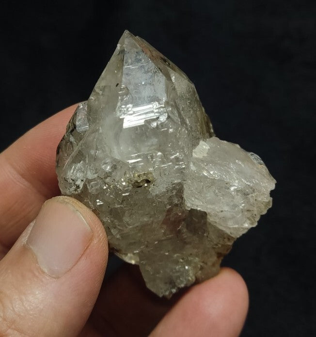 Natural Double terminated Quartz with Rutiles Saginite 99 grams