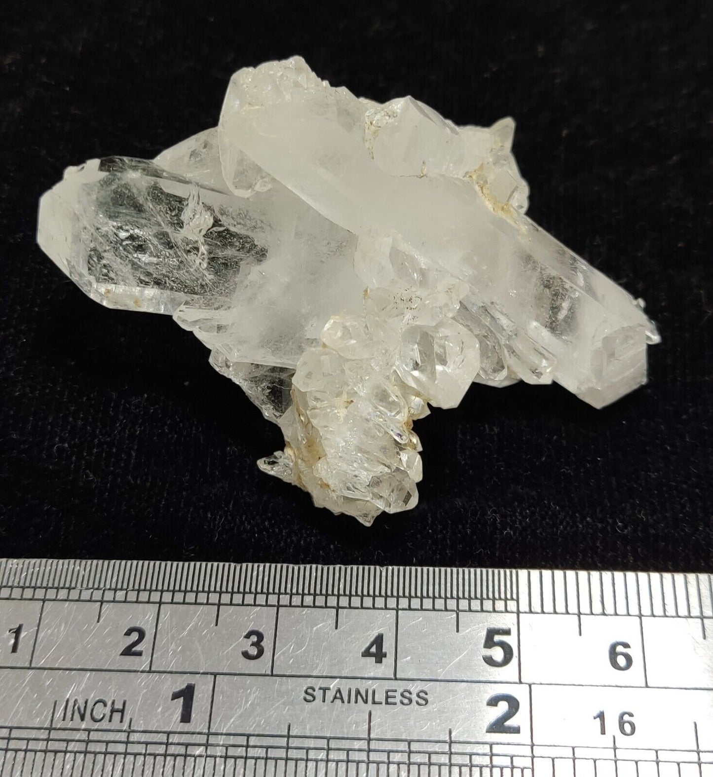 An Aesthetic Natural beautifully terminated Quartz cluster 28 grams
