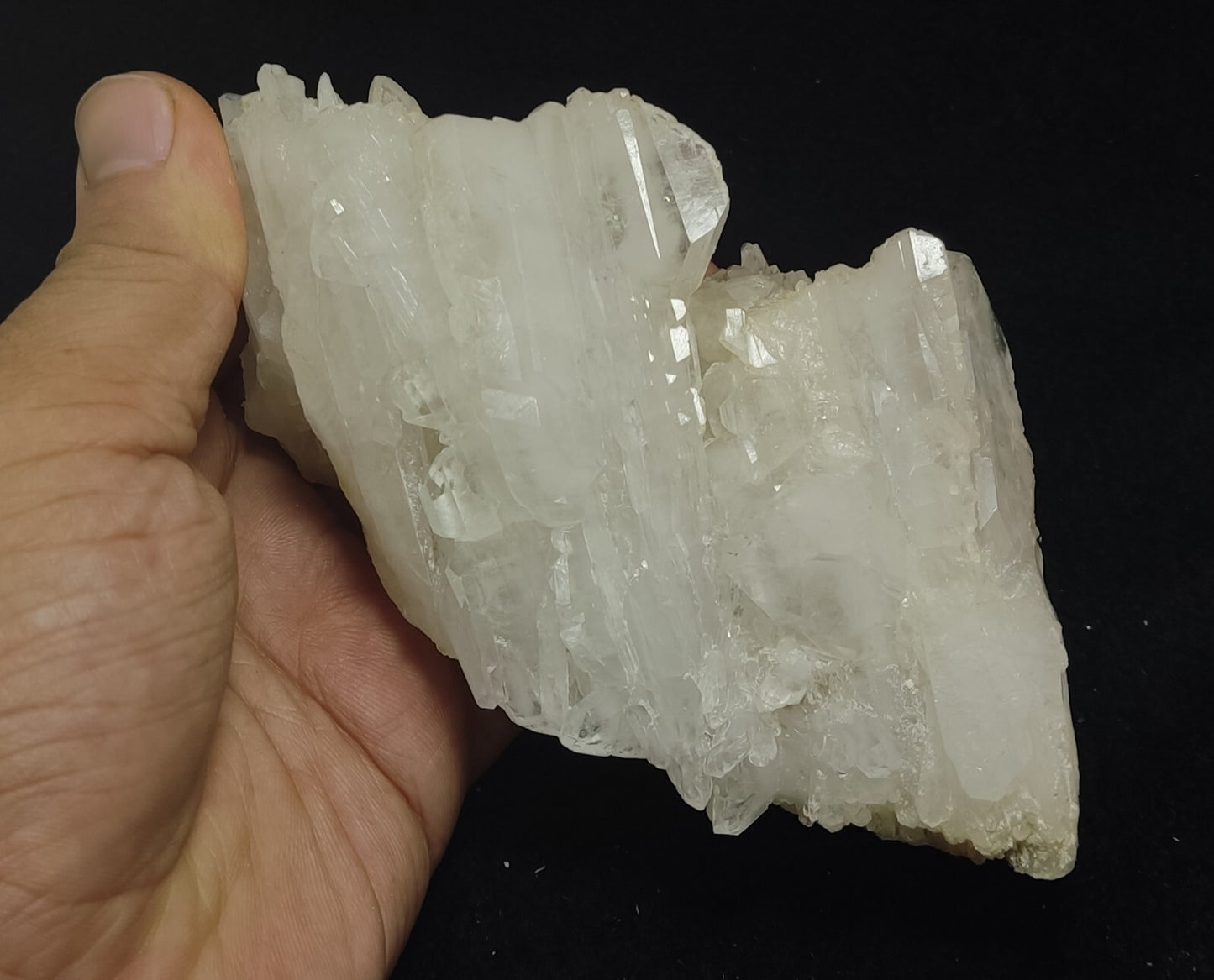 An aesthetic specimen of terminated faden Quartz crystals cluster 462 grams