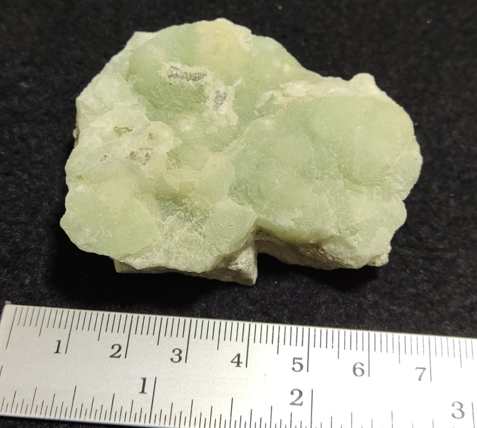 An amazing specimen of prehnite 105 grams