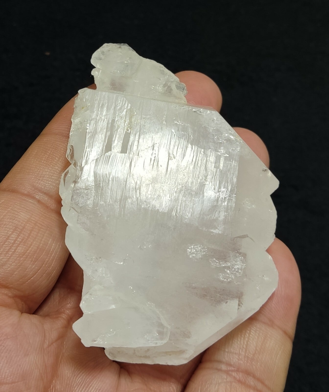 An aesthetic specimen of terminated faden Quartz crystals cluster 102 grams