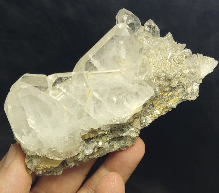 An Aesthetic Specimen Of Faden Quartz  402 grams