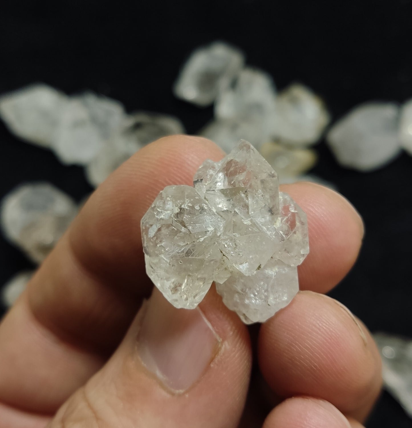240 grams lot of diamond quartz carbon included double terminated Herkimer like