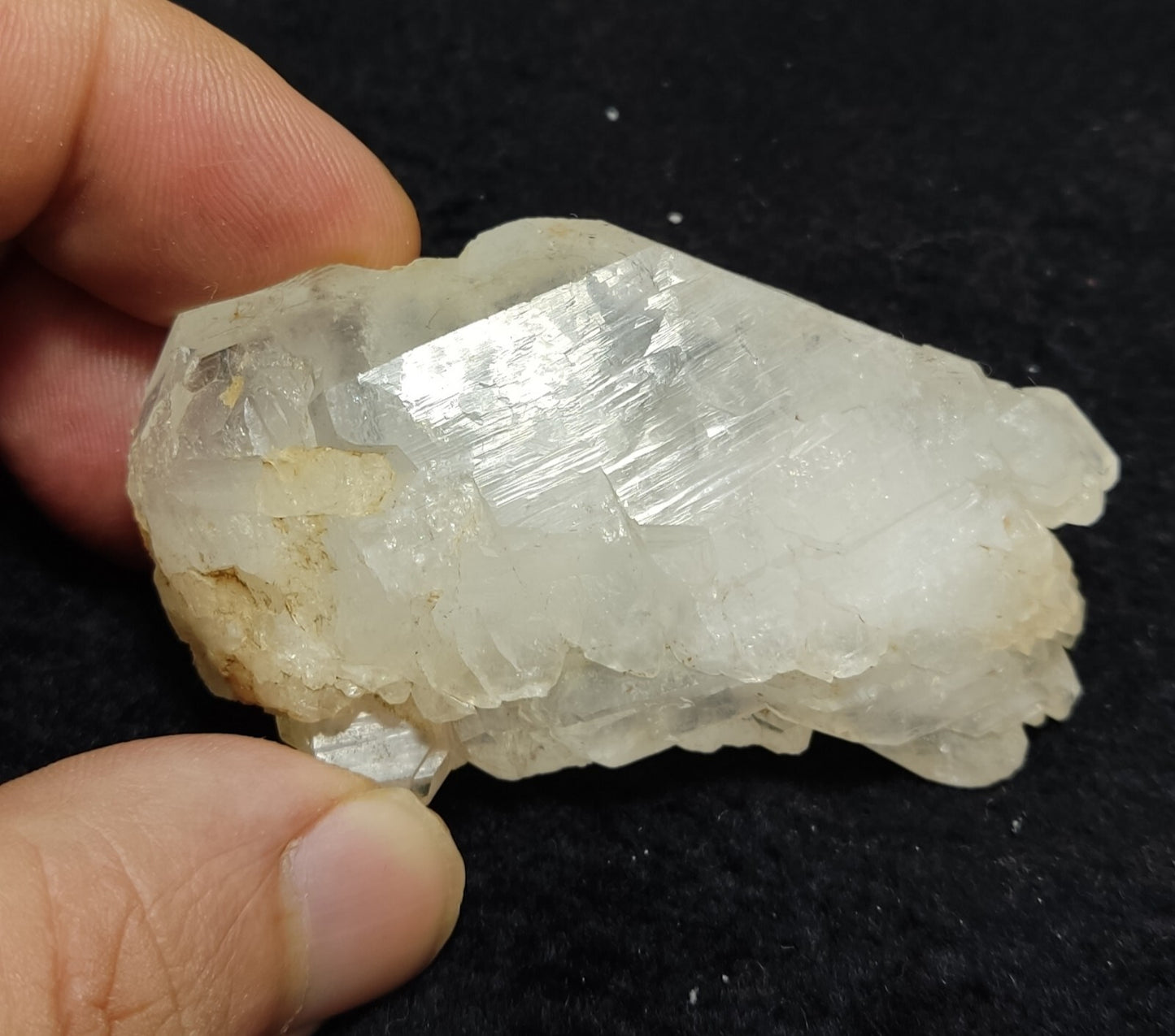 An Aesthetic specimen of faden quartz 55 grams