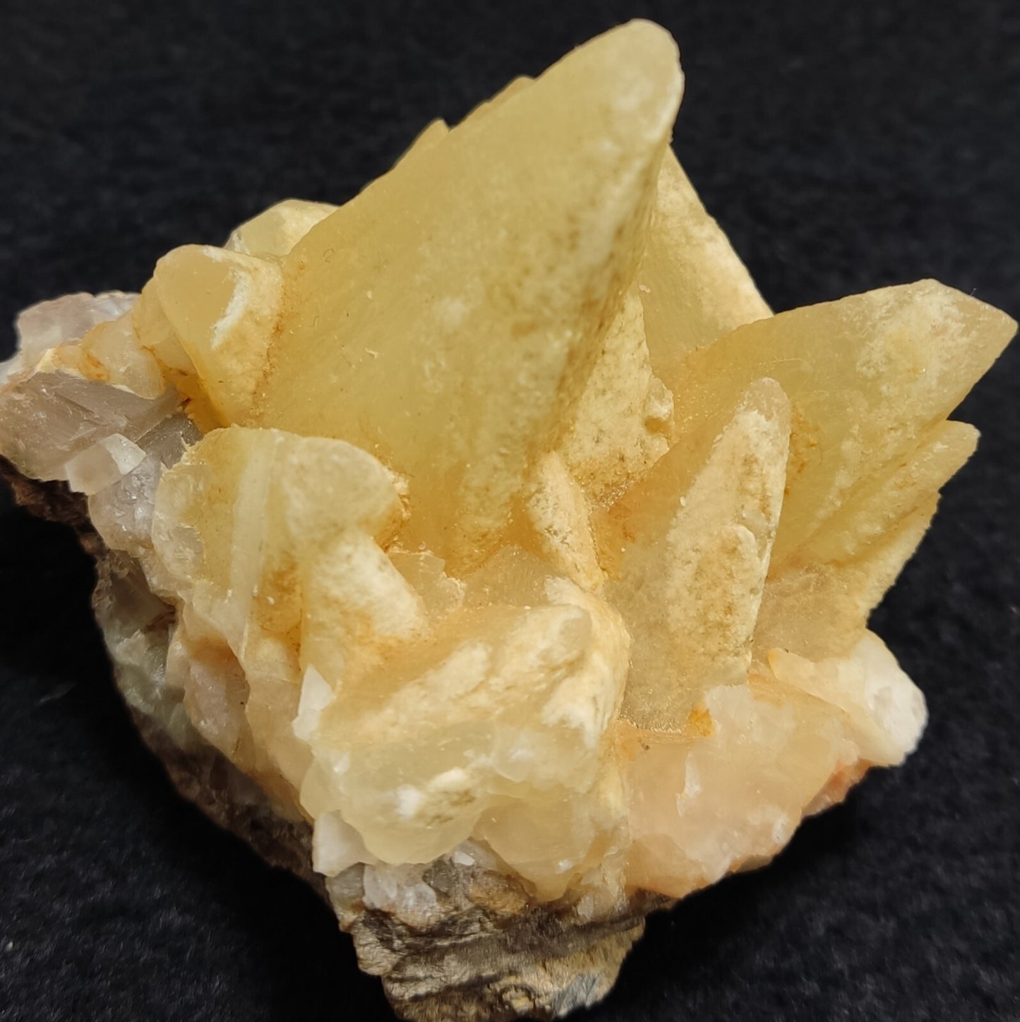 An Aesthetic Naturally terminated specimen of dogtooth calcite 188 grams