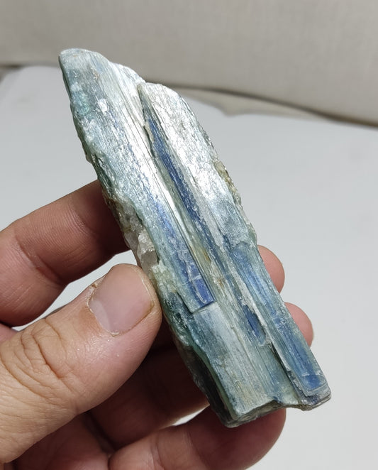An Aesthetic specimen of blue kyanite crystal 91 grams