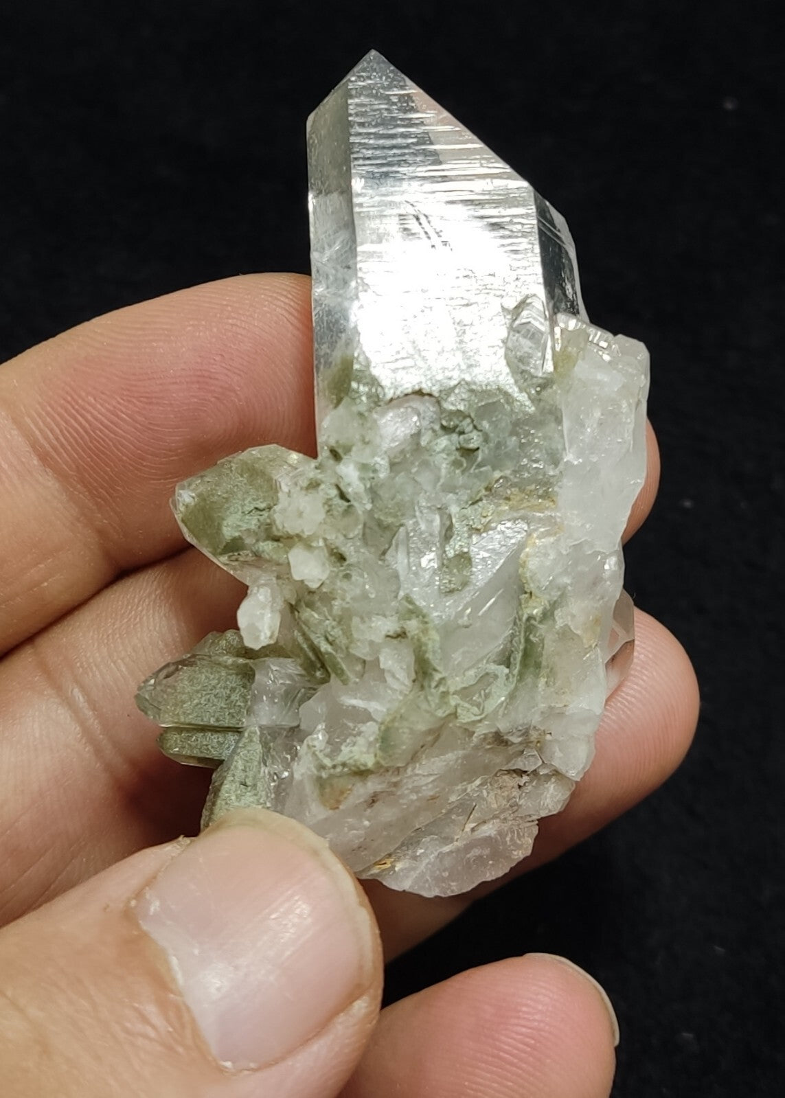A very Aesthetic Natural beautifully terminated Chlorite Quartz cluster 37 grams