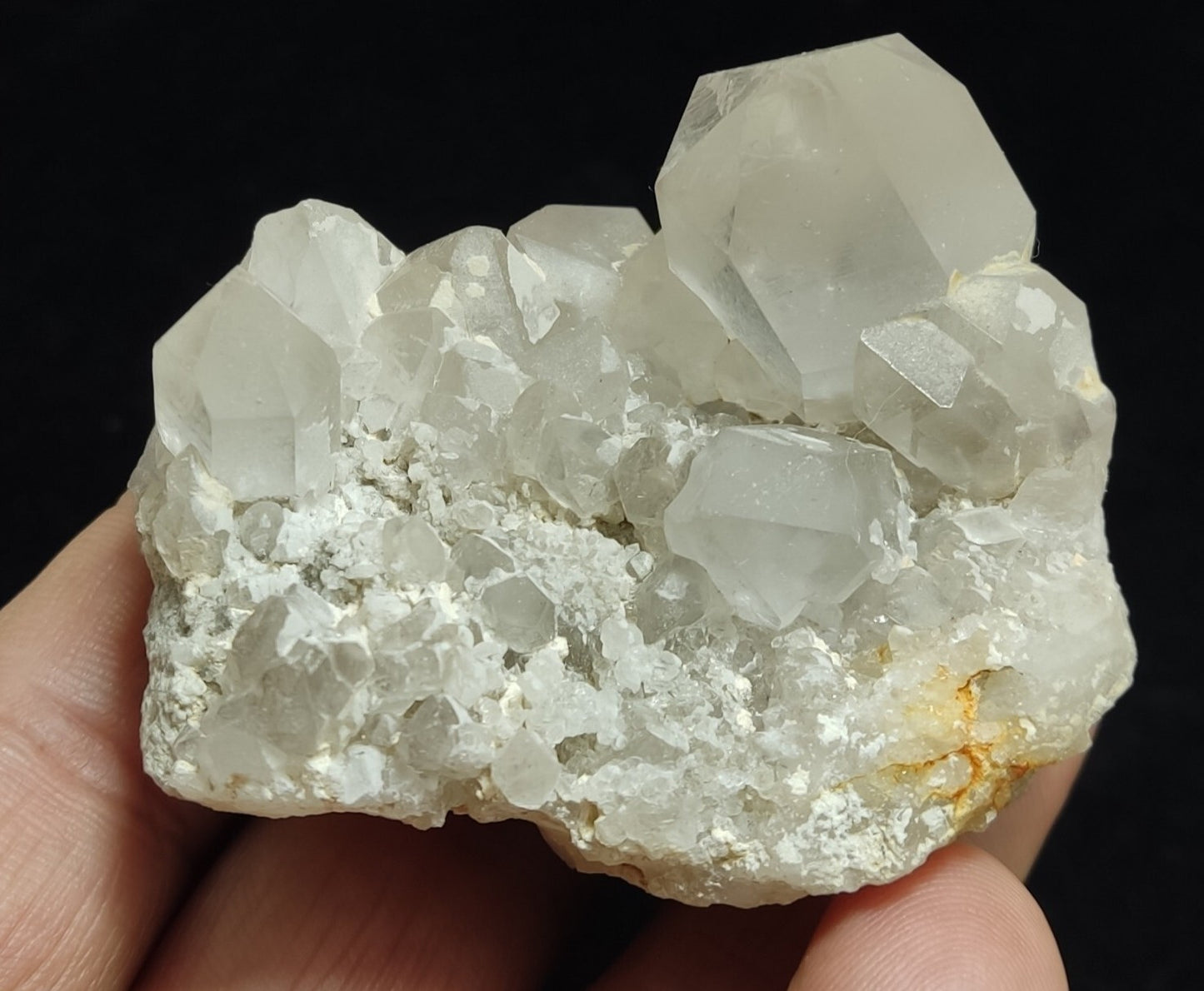 An Aesthetic terminated Quartz cluster 114 grams