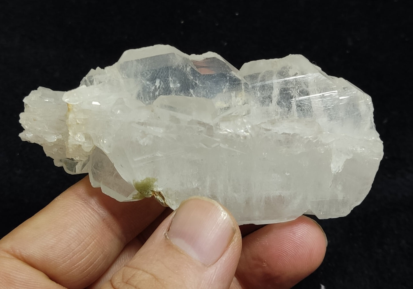 An Aesthetic Natural beautifully terminated faden Quartz specimen 120 grams