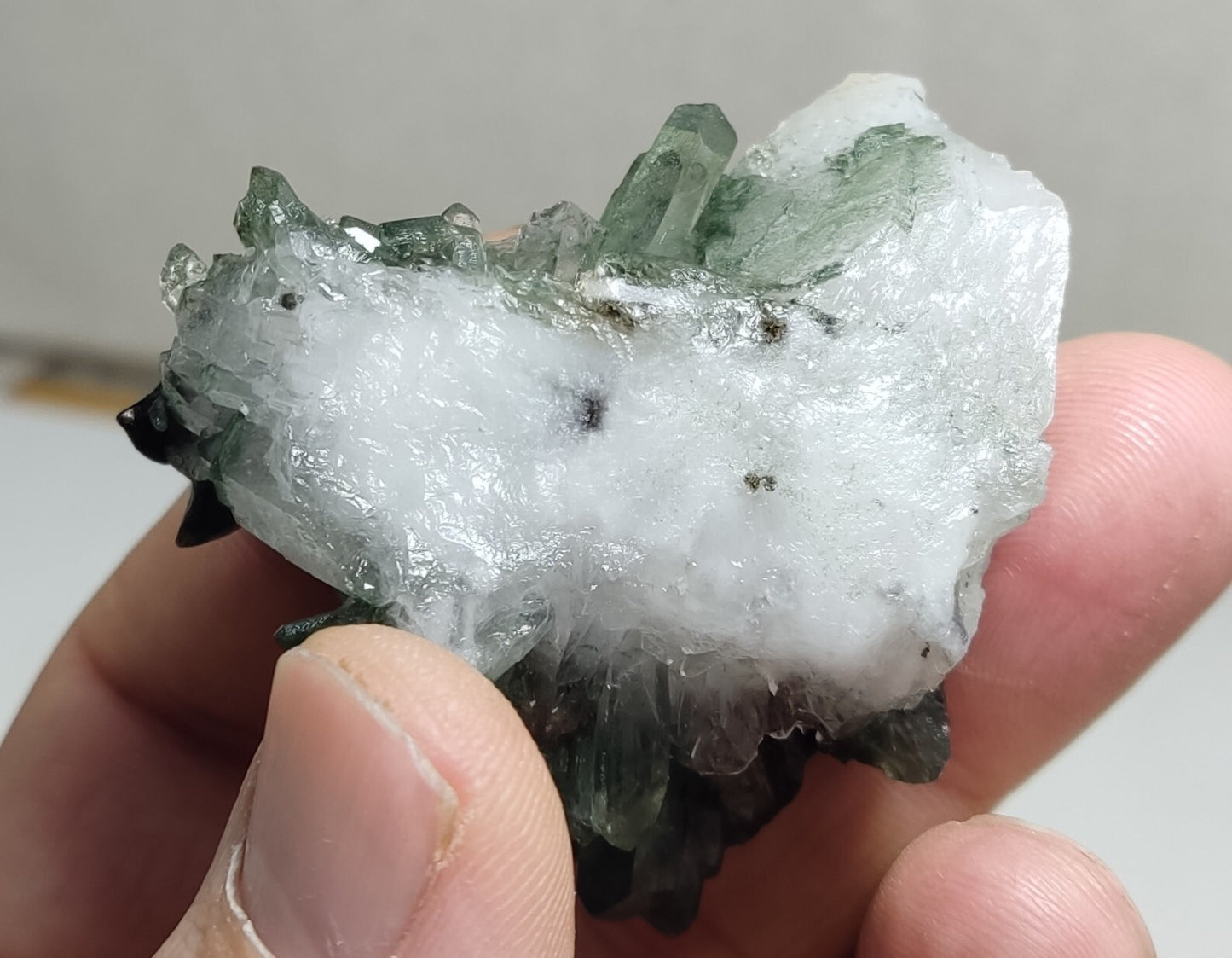 An Aesthetic Natural beautifully terminated Chlorite Quartz cluster 57 grams