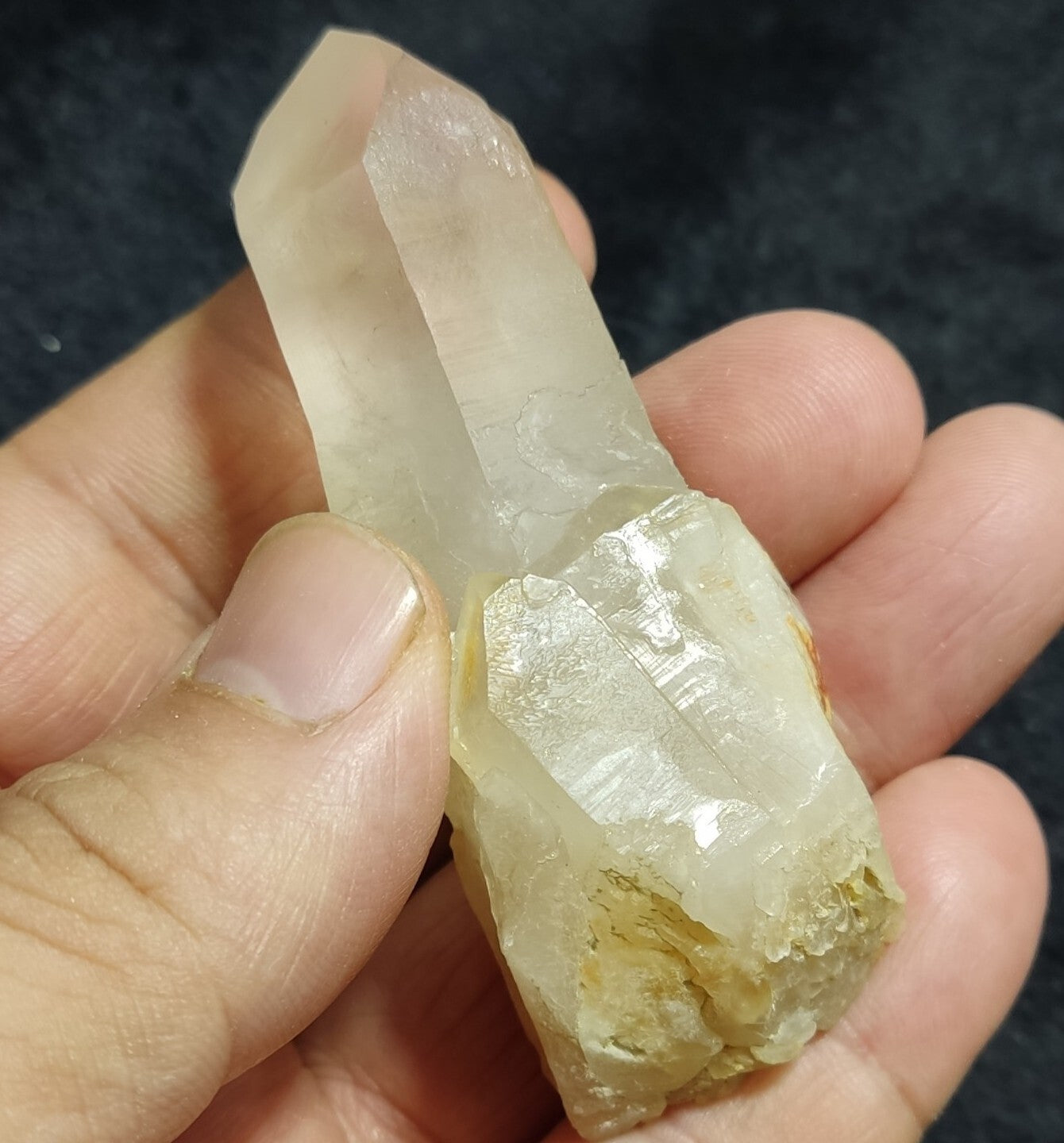 An amazing specimen of terminated amphibole included Quartz crystal 76