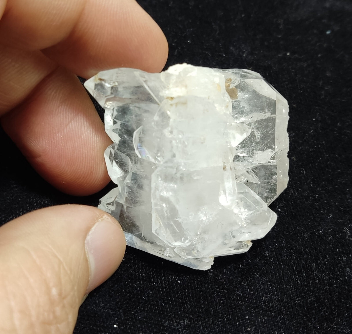 A very Aesthetic Natural beautifully terminated Faden Quartz crystal 38 grams